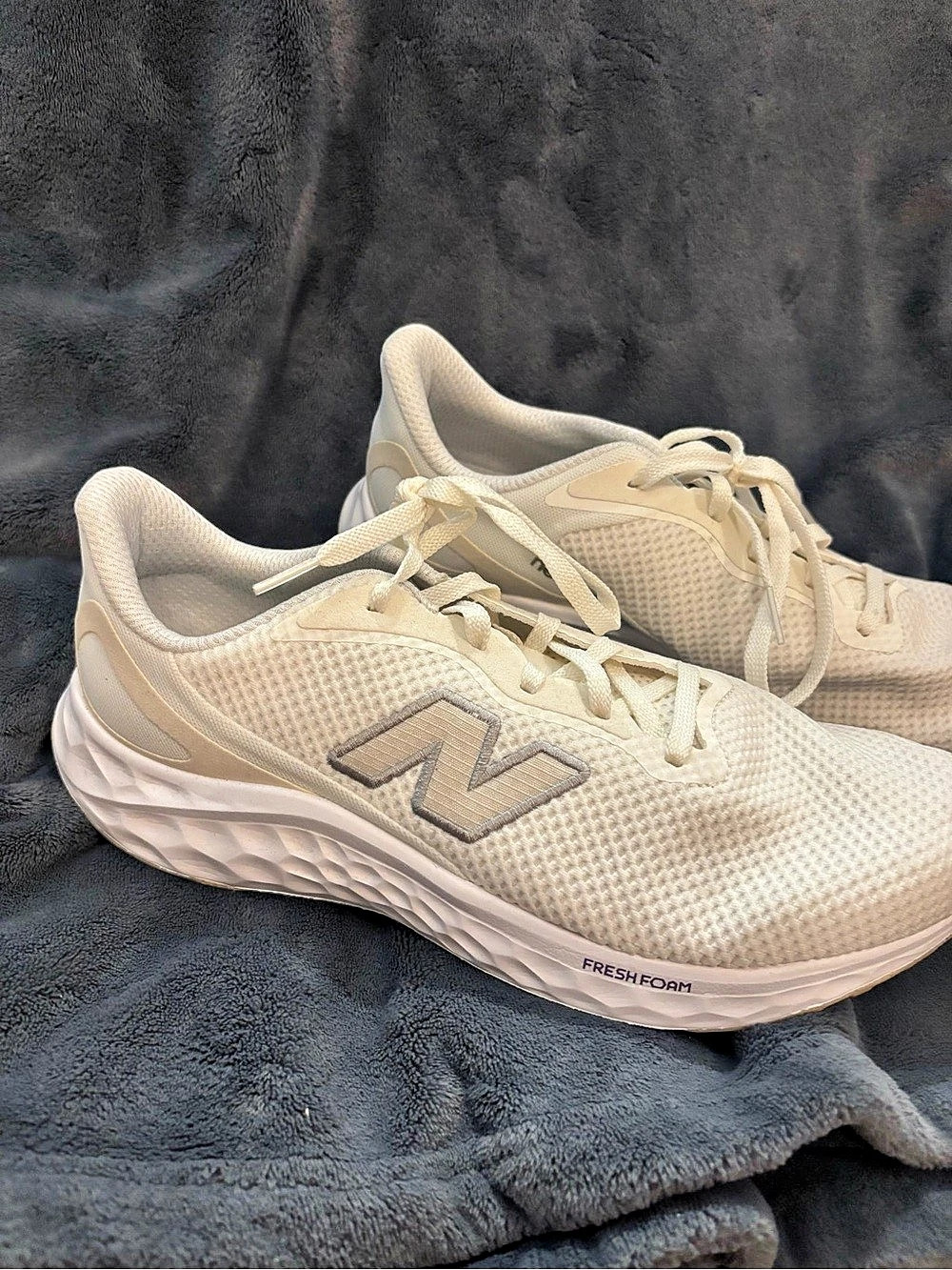 New Balance Fresh Foam Athletic Shoes US 12